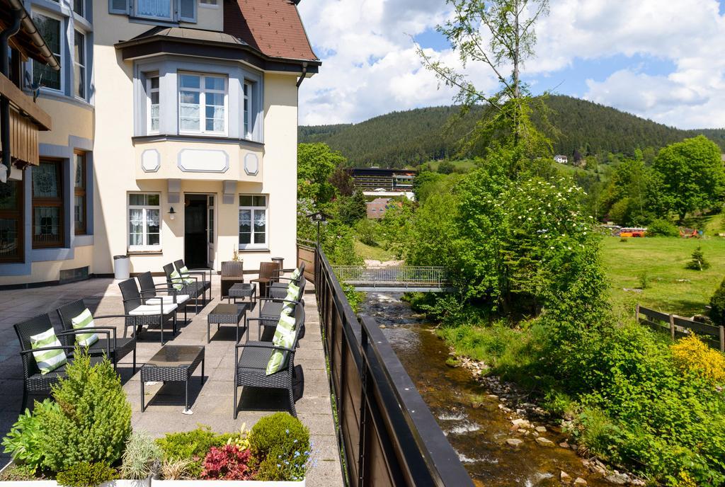 Im Tannengrund Pension Baiersbronn Exterior photo